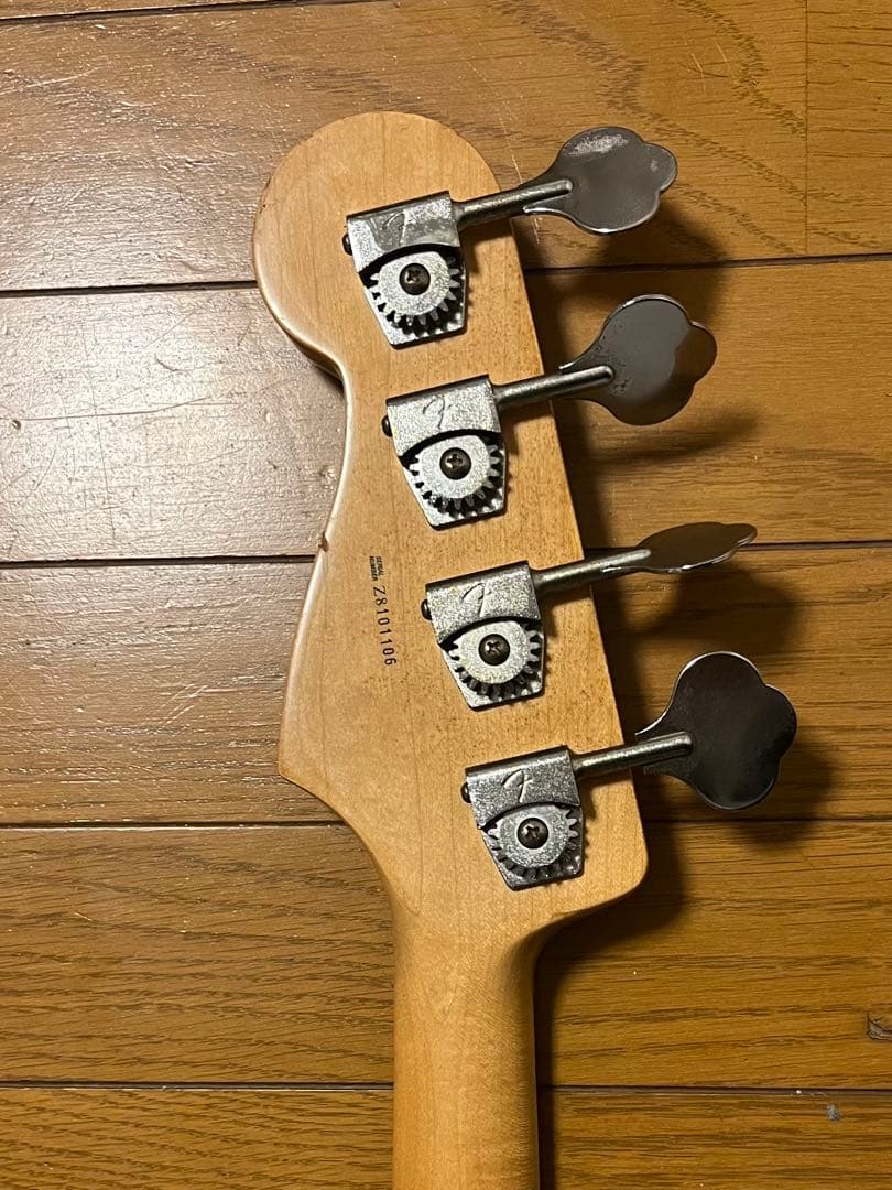 ベース Fender Jazz Bass American Standard