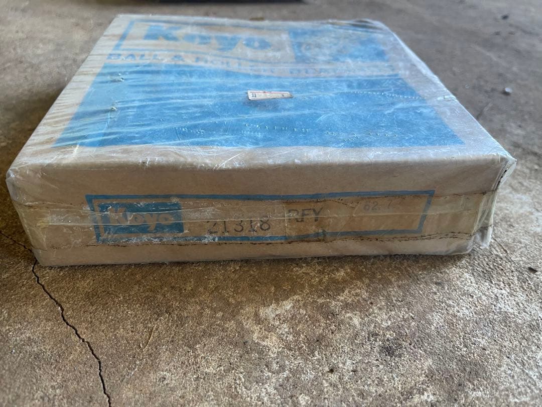 ベアリング 21318 Koyo