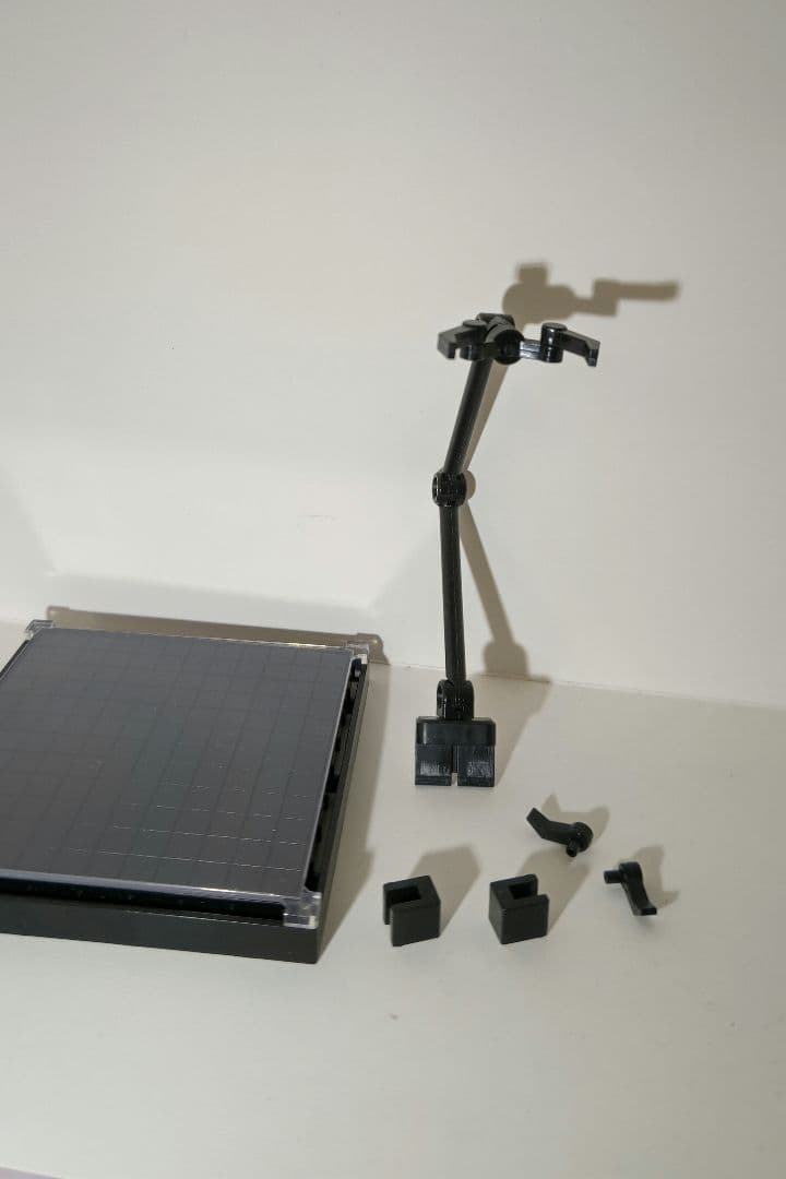 最終値下げ！イーカプコン　レウスハンターフィギュア