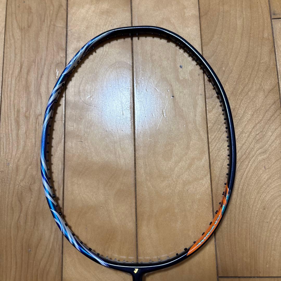 YONEXアストロクス100zz バドミントンラケット