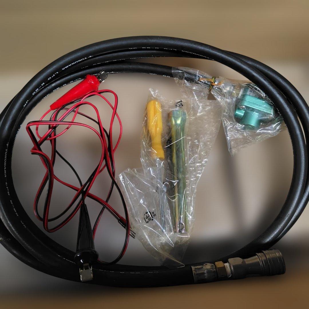 【値下げ】デンヨー携帯発電機　ＧＥ-900Ｐ