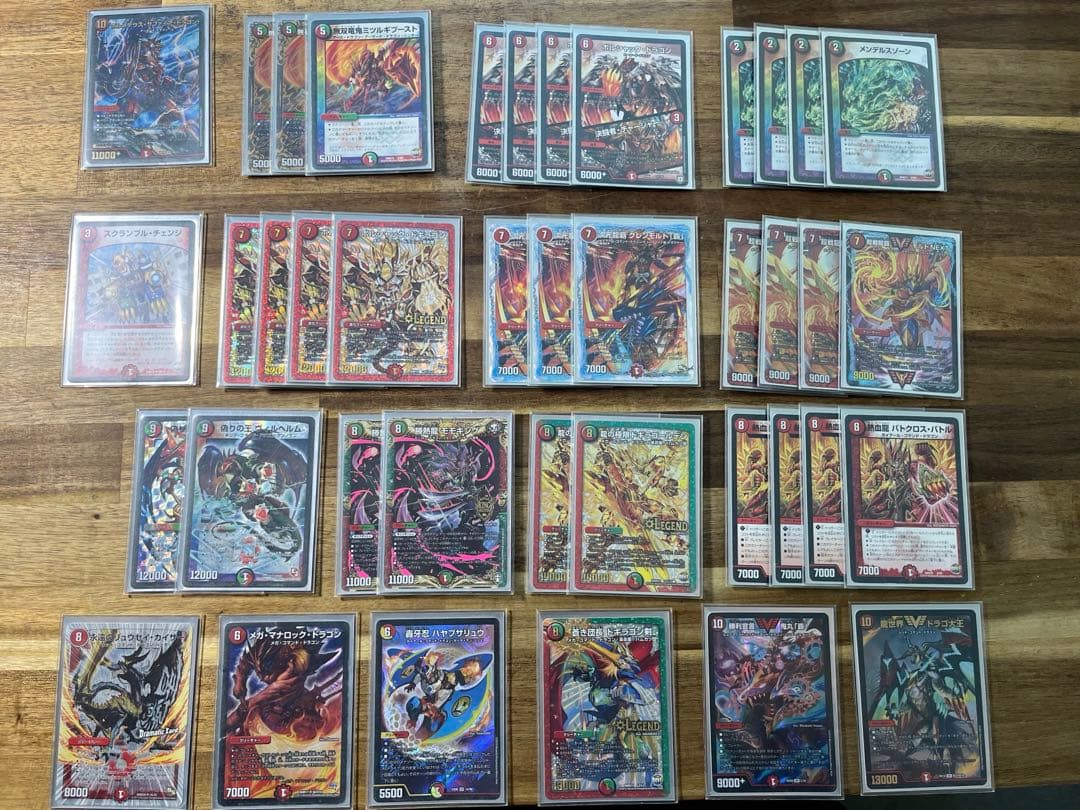 デュエマ 6デッキ＋レアカード、限定スリーブさらにデッキケース付き