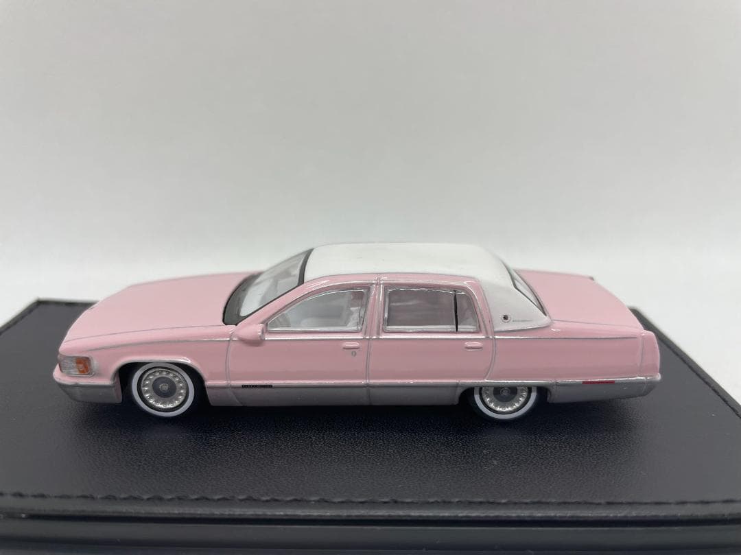 503-319 GOC 1/64 キャディラック フリートウッド ピンク