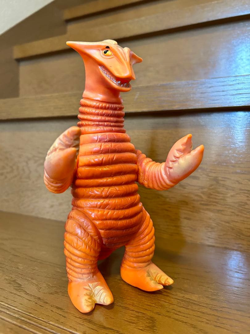 サドラ　ブルマァク当時物スタンダードサイズ