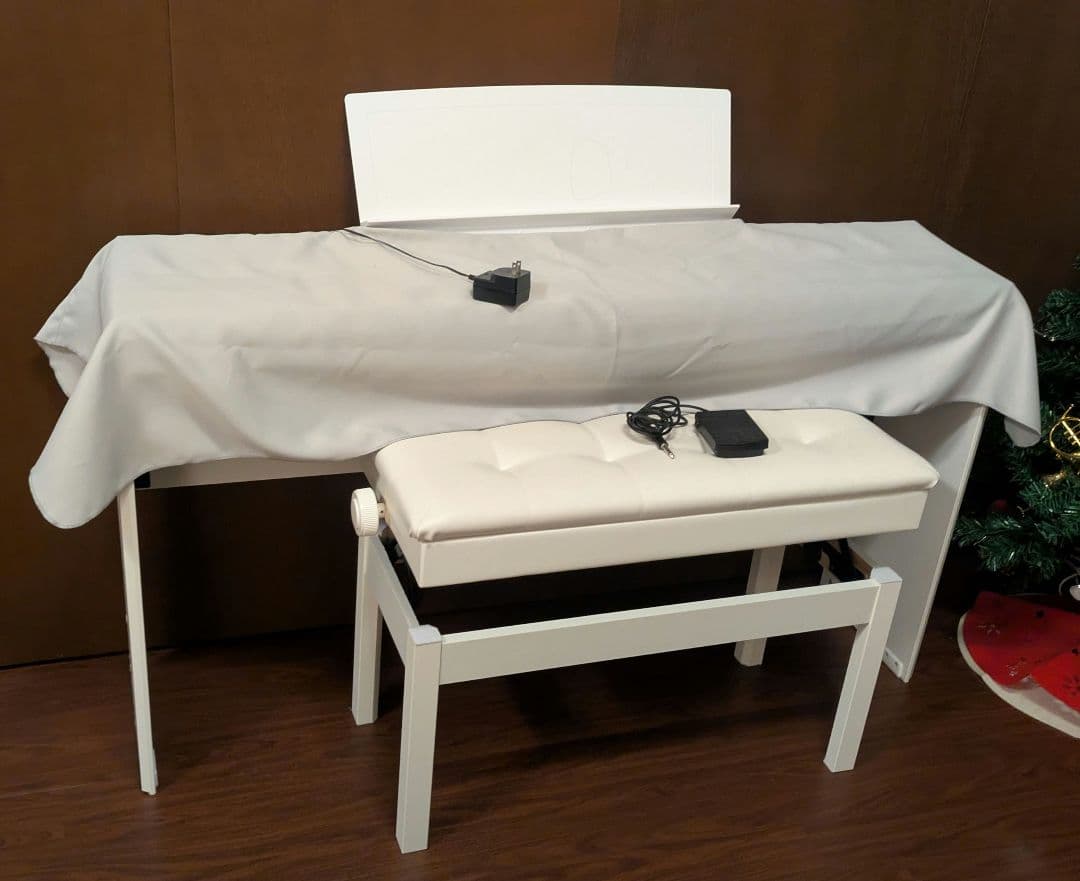 【お引き取り限定】YAMAHA デジタルピアノ P-105 【椅子も付属】