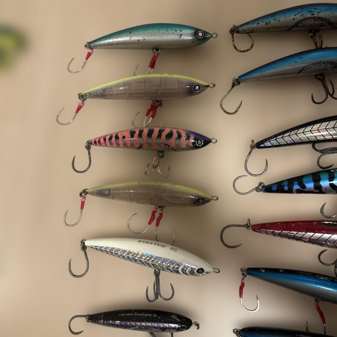 marineブレイクスルー83XXXH 青物ルアー13個ケース付きセット