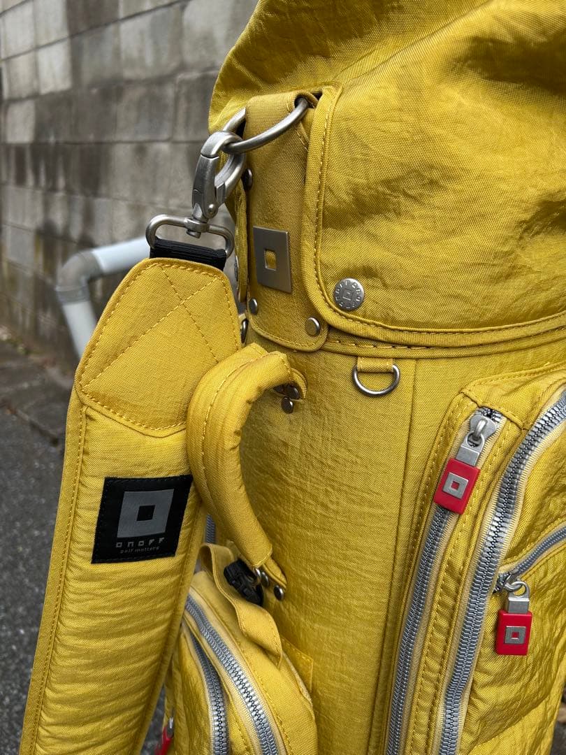 美品　オノフ　キャディーバッグ　USED