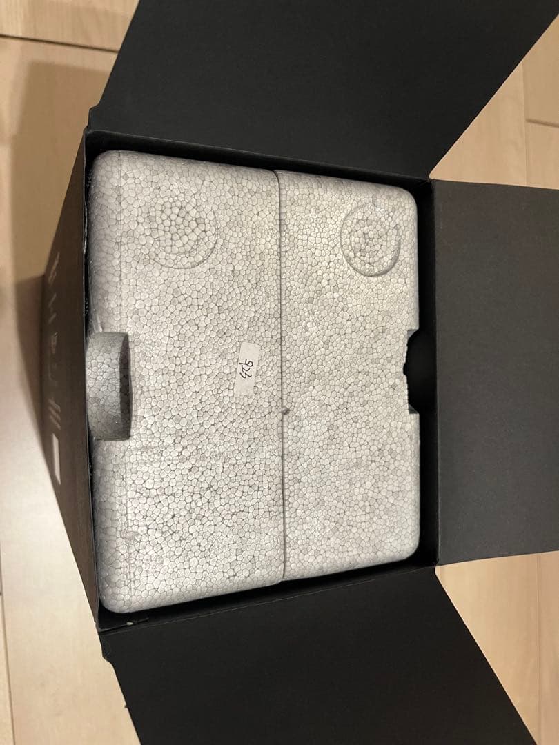 ASTON MARTIN ONE-77 1/18 AUTOart オートアート