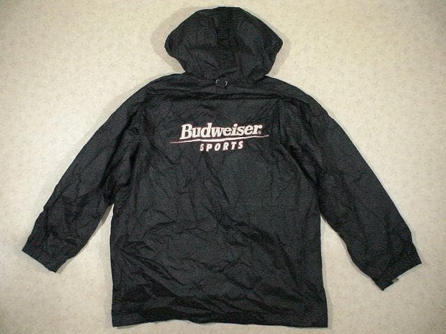 48524　バドワイザースポーツ　ウィンドブレーカー　黒　M