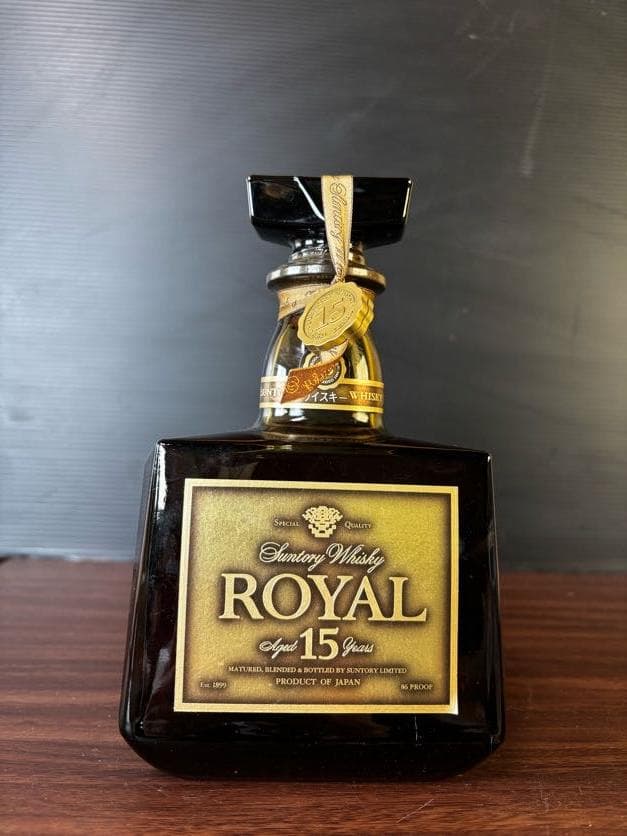 ★古酒☆【未開栓】 サントリー ウイスキー ローヤル 15年 ＜ゴールドラベル＞