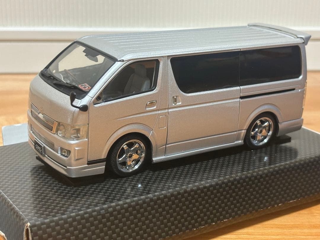 DISM 1/24 ハイエース 200系 SUPER GL D.A.D エアロ