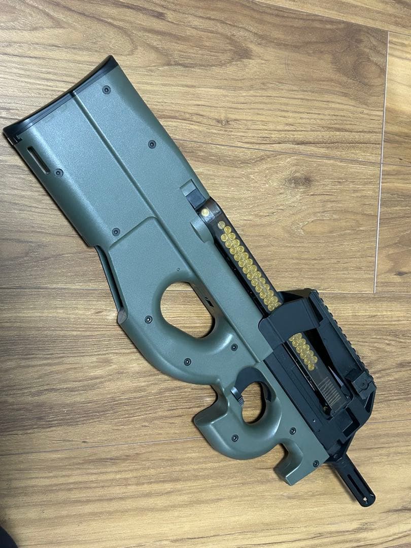 東京マルイ P90 ハイサイクル スリングスイベル付き 動作確認済み