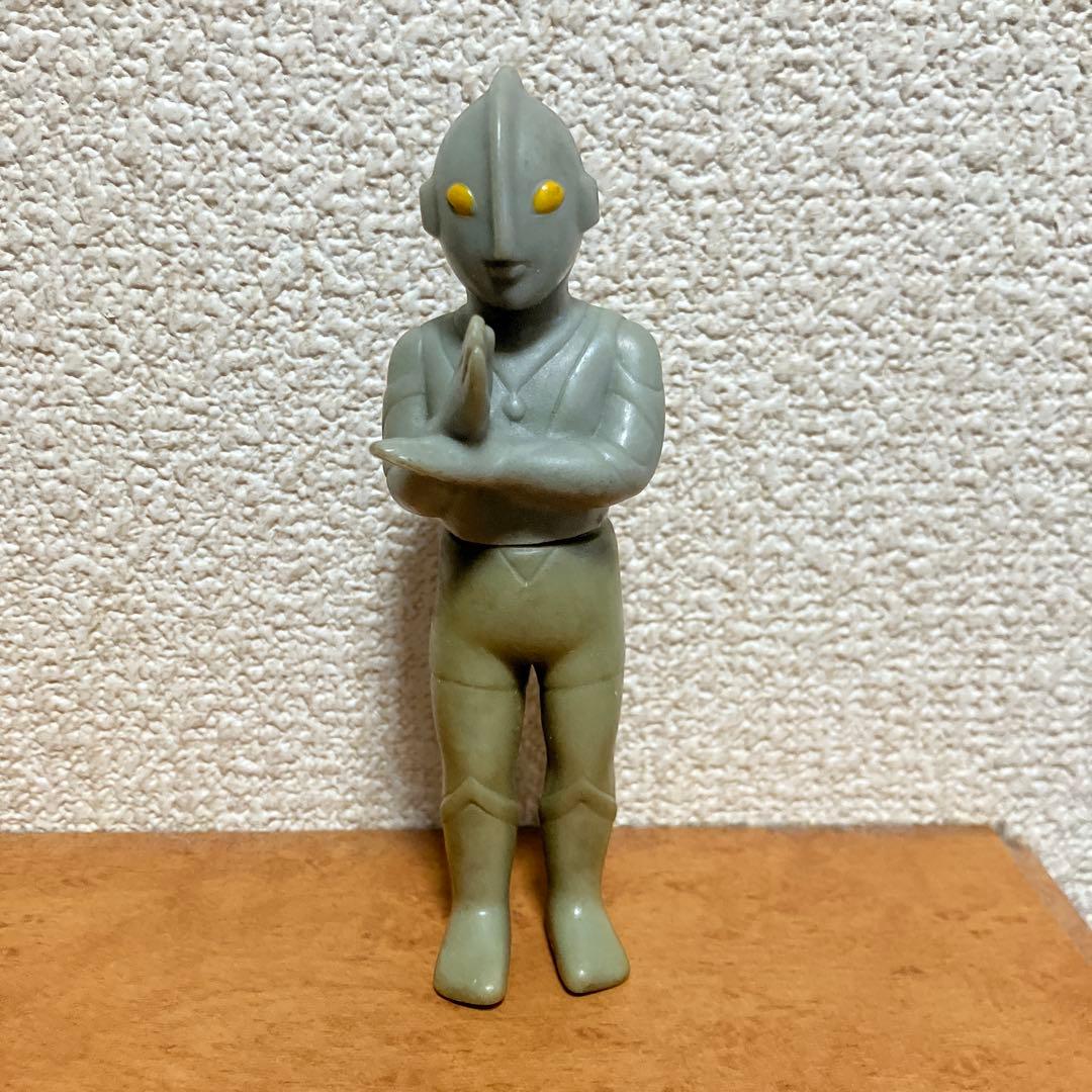 【希少・当時物】ウルトラマン ソフビ フィギュア 円谷プロ 刻印あり レトロ