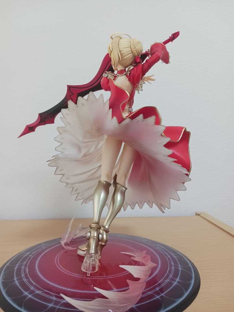 Fate/EXTRA セイバーエクストラ 1/7スケール 完成品フィギュア