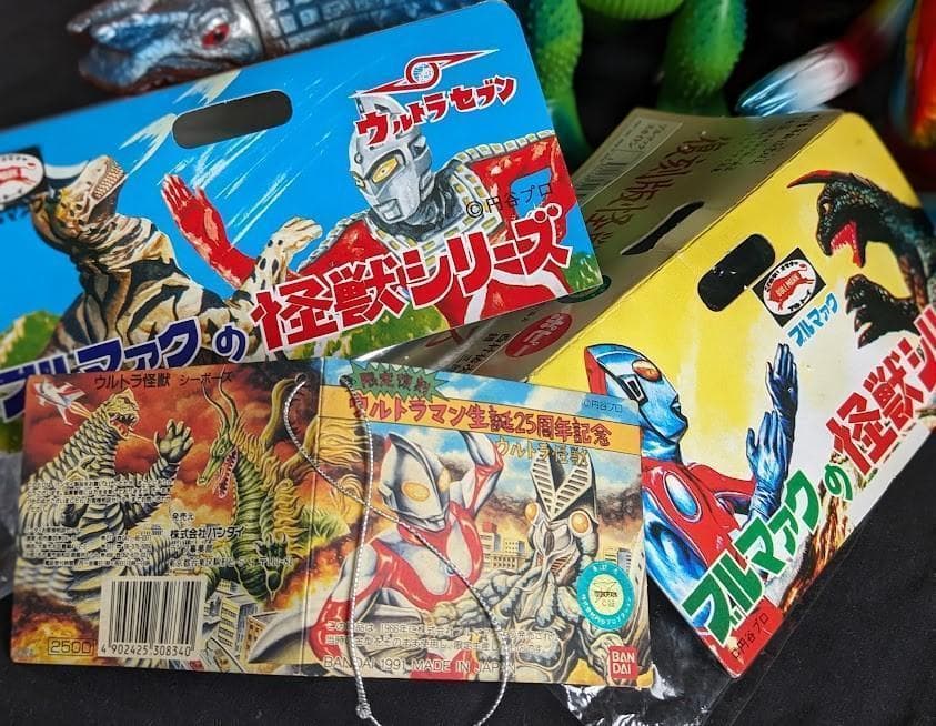 実相寺監督ウルトラマン・セブン登場怪獣・宇宙人（ブルマァク復刻）ソフビ６体セット