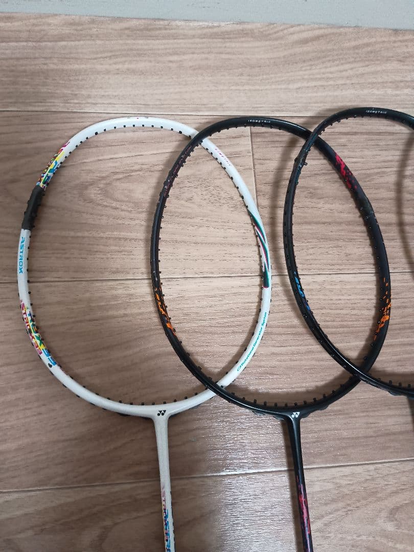 ラケット4本セット ナノフレア アストロクス
