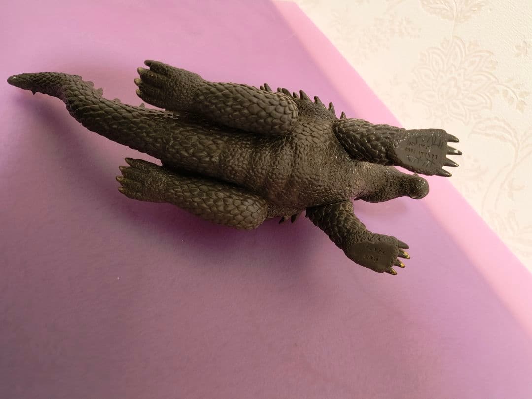 ゴジラ系ソフビフィギュア５体セット！