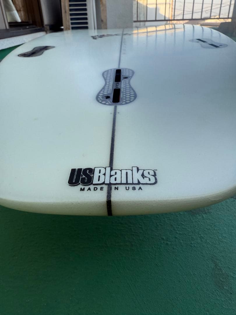 ロストサブドライバー2.0 5.6 24リッター　メイヘム