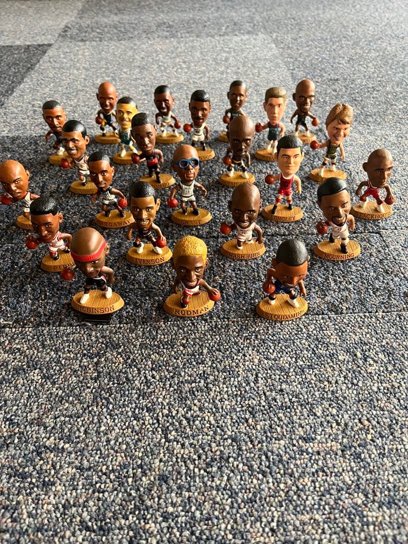 バスケットボールフィギュア NBA選手24体セット