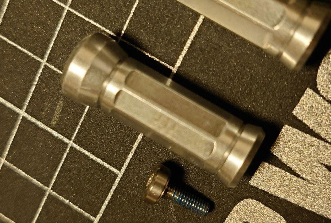 超希少非売品Megabass メガバス モノブロック 100XR アルミ ノブ