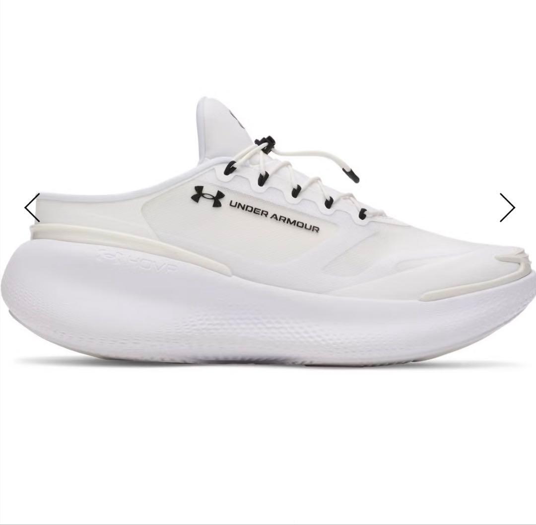 アンダーアーマー　UAノヴァ　ホワイト　26.0cm