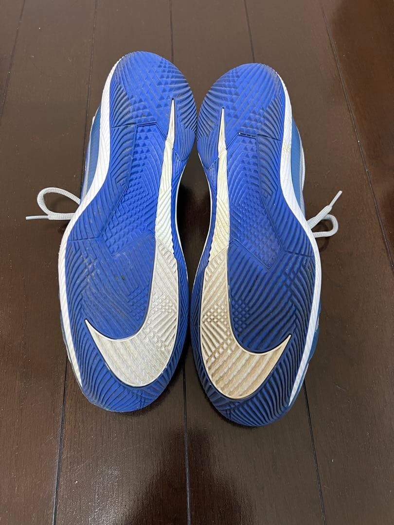 NIKE テニスシューズ