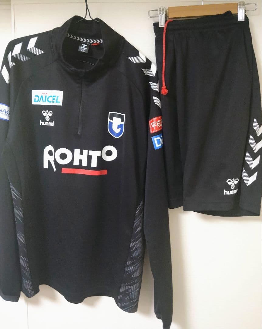 ガンバ大阪トレーニングウェア　2