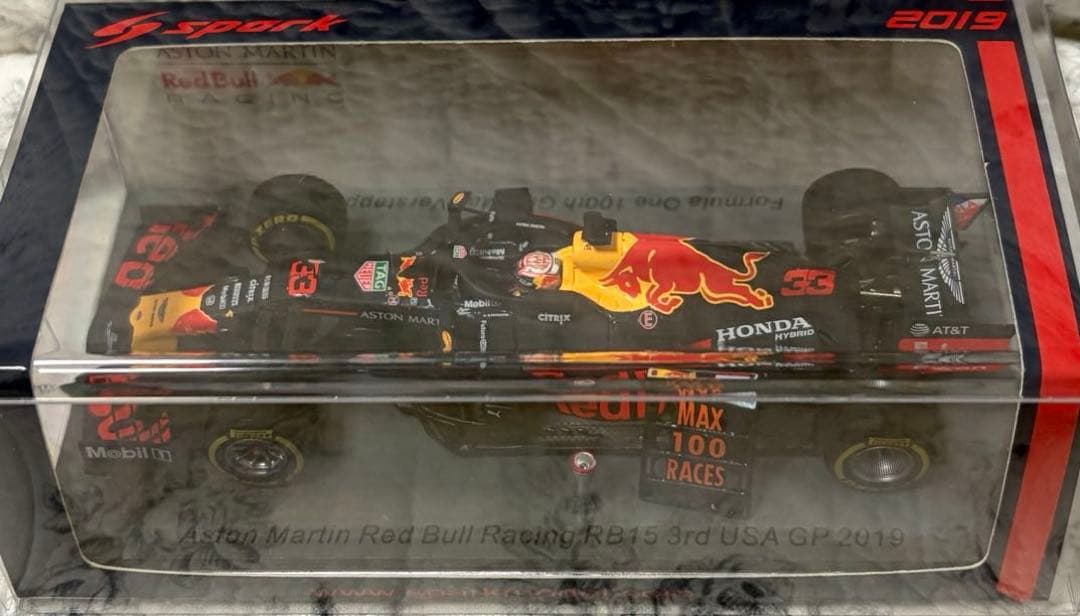 スパーク 1/43レッドブルRB15 フェルスタッペン2019USA3位100戦