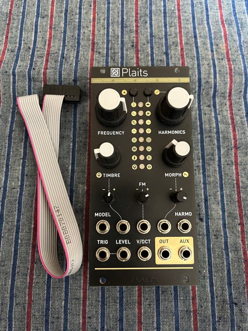 Mutable Instruments Plaits 黒パネル +純正パネル