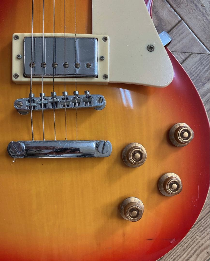 レスポールスタイル エレキギター サンバースト