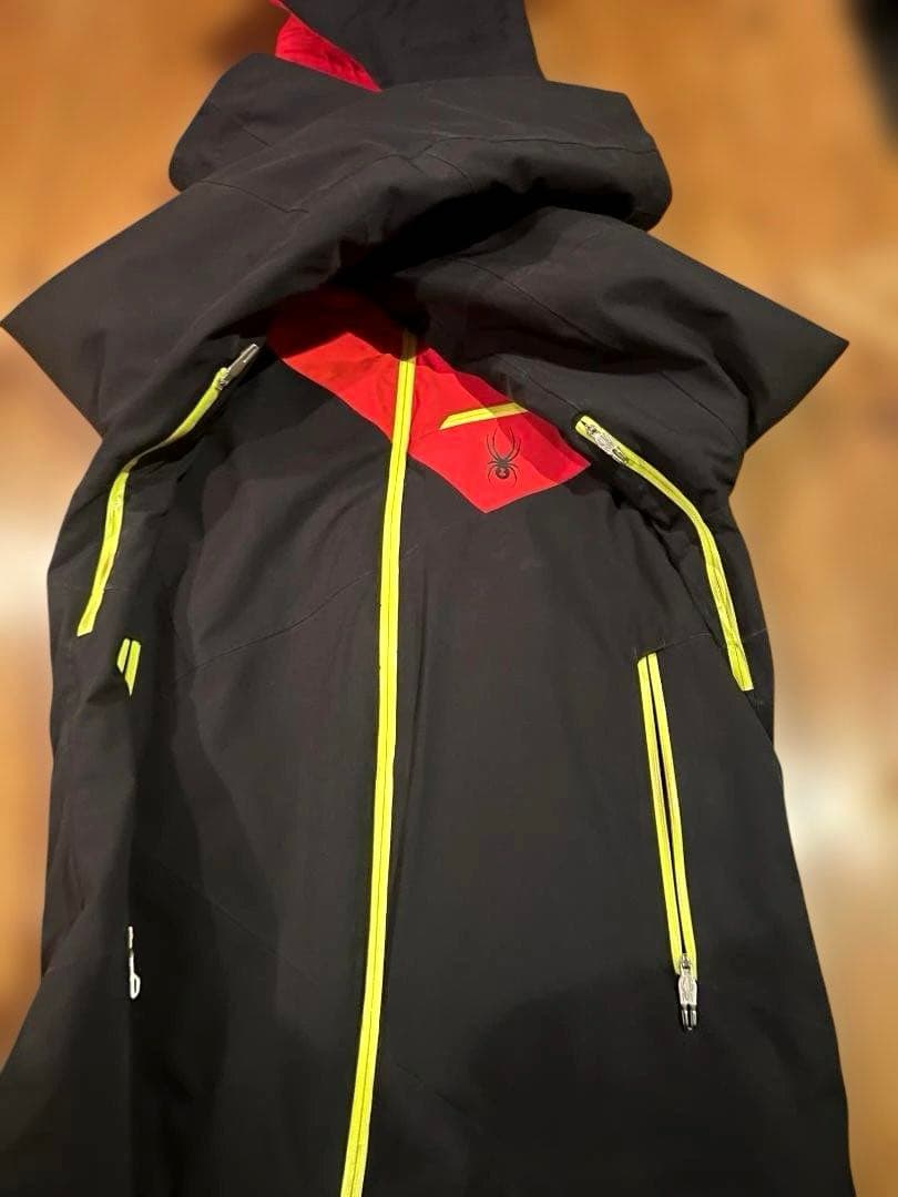 T*r様 SPYDER スパイダー スキーウェア ジャケット シンサレート 黒/