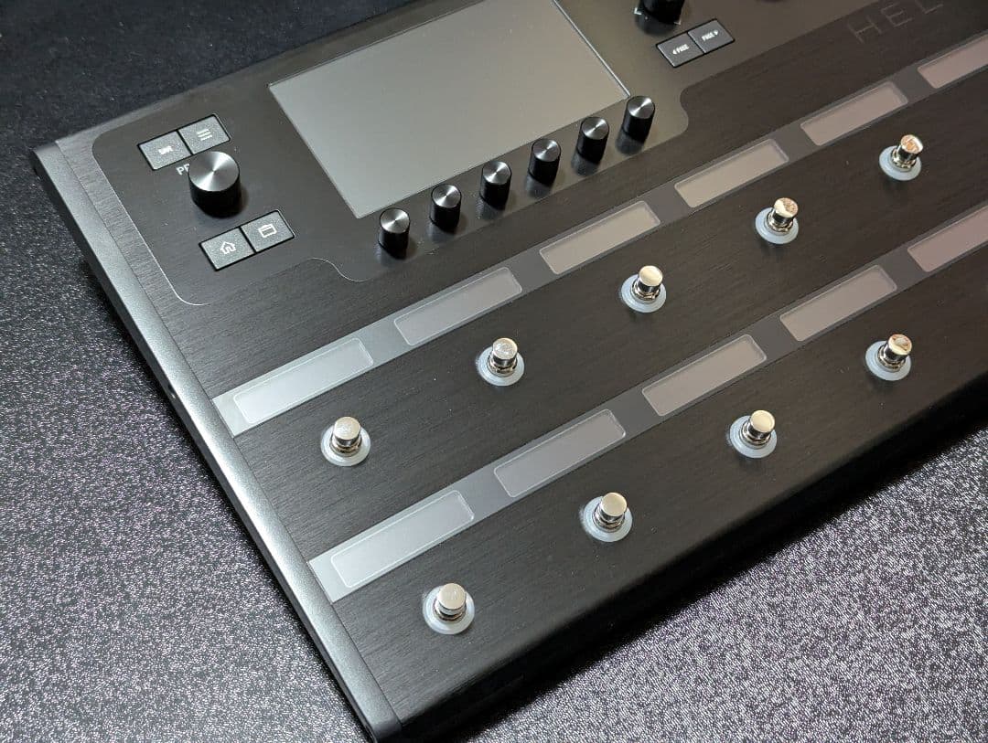 M*Y様 Line 6 ( ライン6 ) Helix Floor マルチエフェク