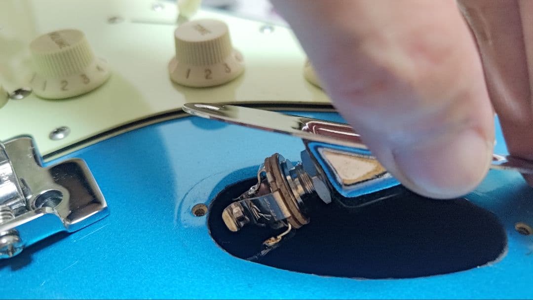 Bacchus BST-350(Suhr PU等、大幅カスタム済み)