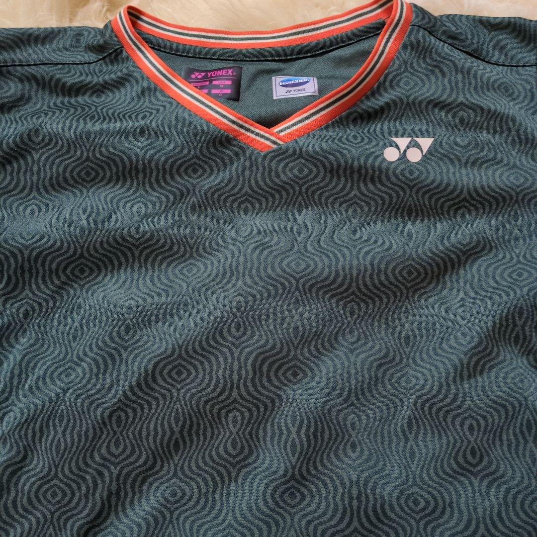 YONEXヨネックス　 レディーステニスウェア Vネックセット