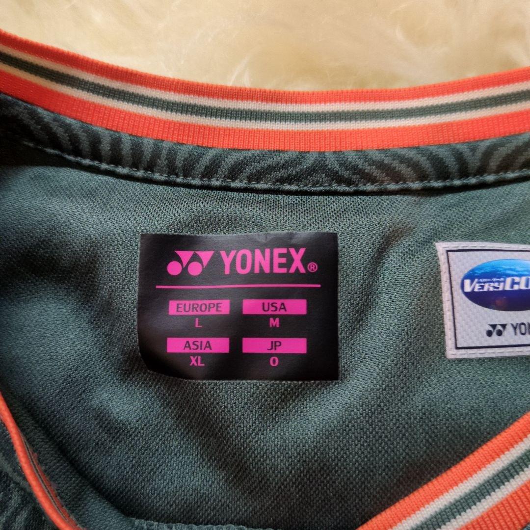 YONEXヨネックス　 レディーステニスウェア Vネックセット