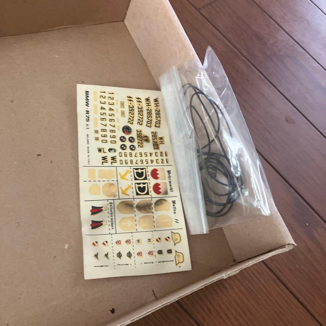  R/75 1/9スケール プラモデル