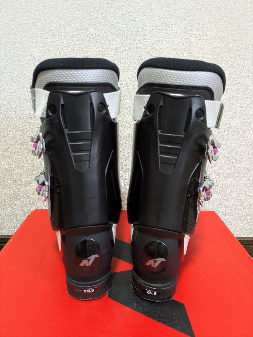 Nordica スキー用ブーツ 25.5 女性用