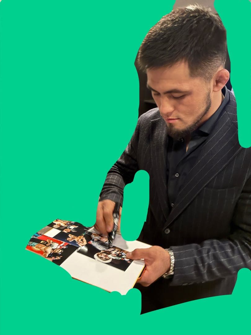 RIZIN シェイドラエフ 直筆サイン入り写真 ① 朝倉未来 シェイドゥラエフ