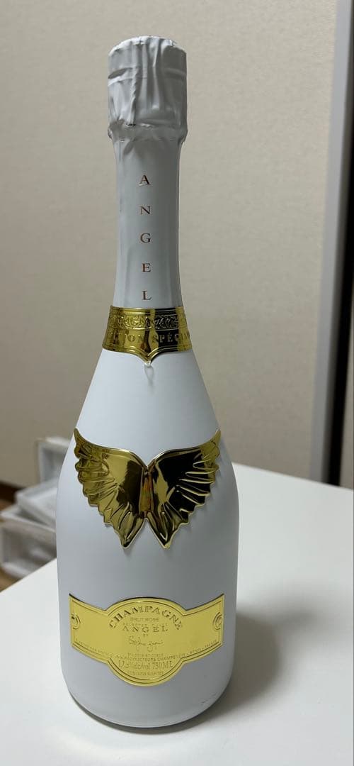 エンジェルNV ブリュット ロゼ ホワイト ホリデーエディション ファータイプ