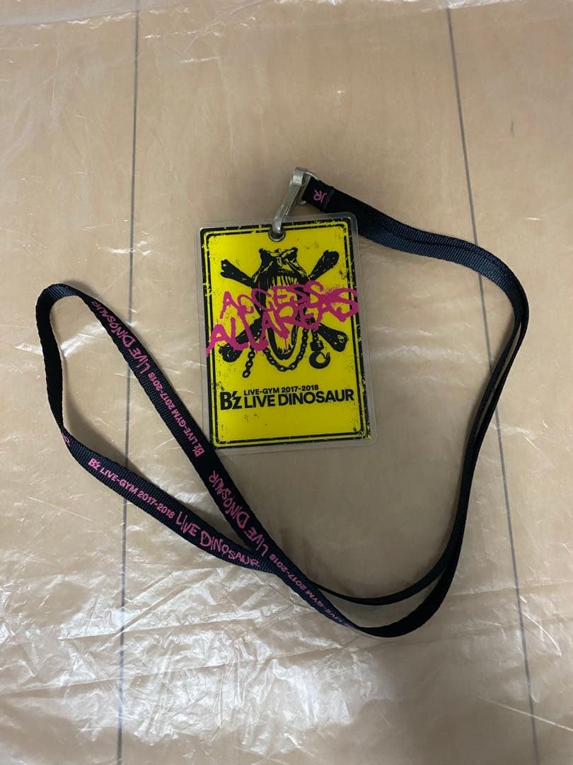 B'z LIVE DINOSAUR スタッフパス