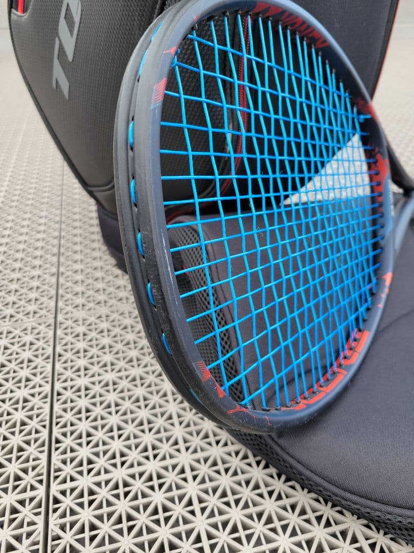 値下げしました。　YONEX PRO 100 テニスラケット