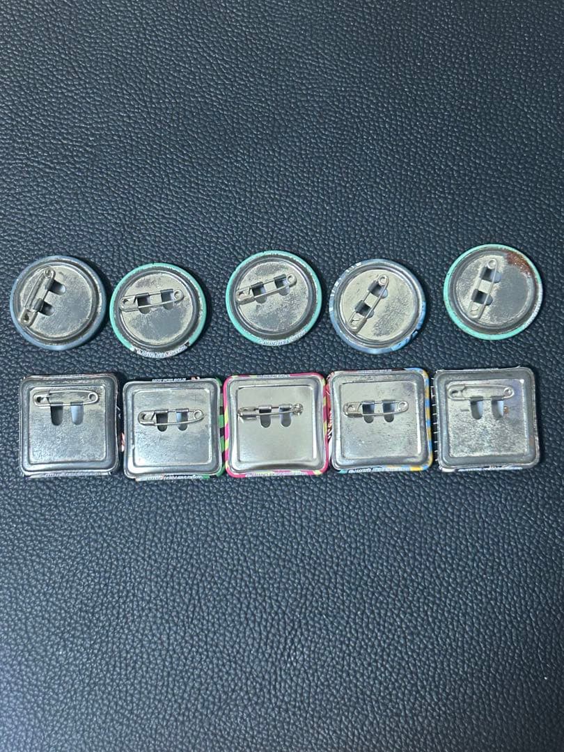 ジャンプショップ家庭教師ヒットマン缶バッチ