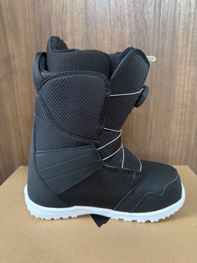 Burton スモールズBOA スノーボードブーツ 24cm