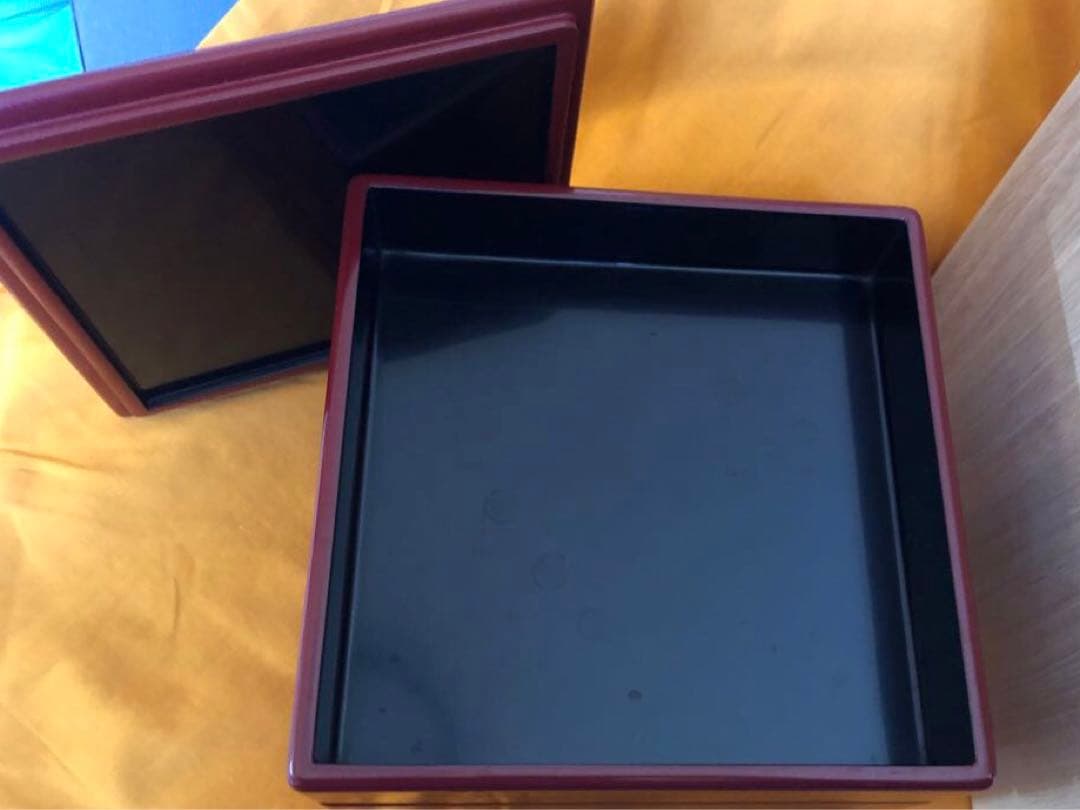 伝統　輪島屋本店製　重箱 3段収納