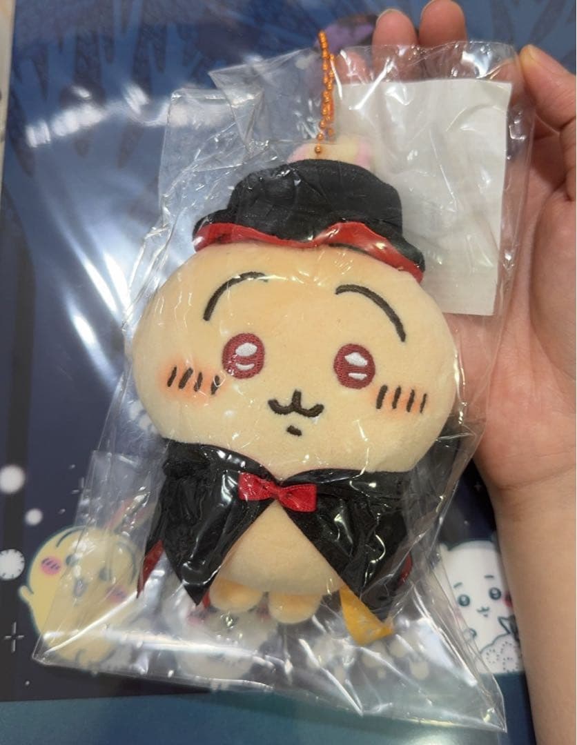 ちいかわ うさぎ 仮装しちゃう！ 吸血鬼なうさぎ　MINISO再販