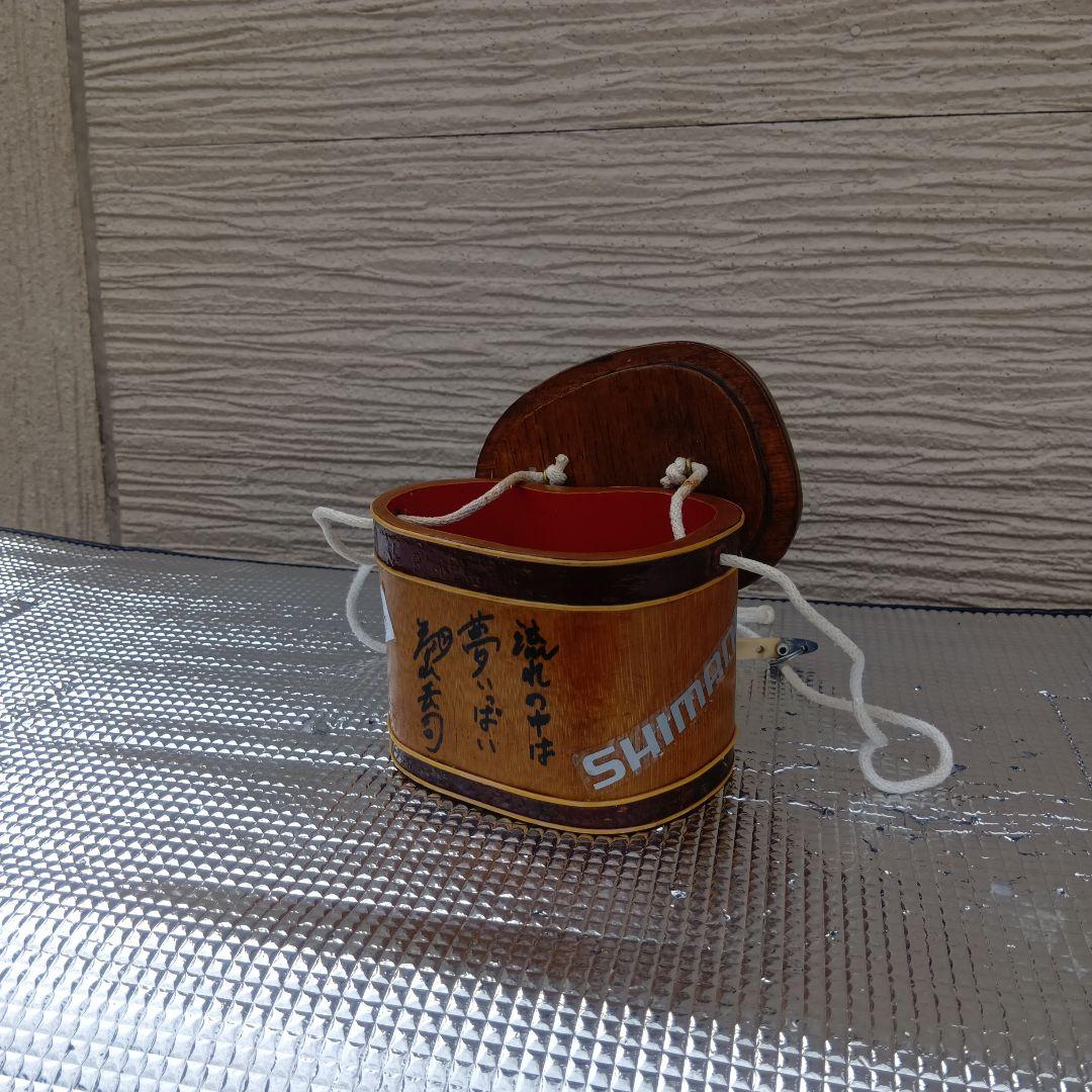 渓流、本流、餌入れ