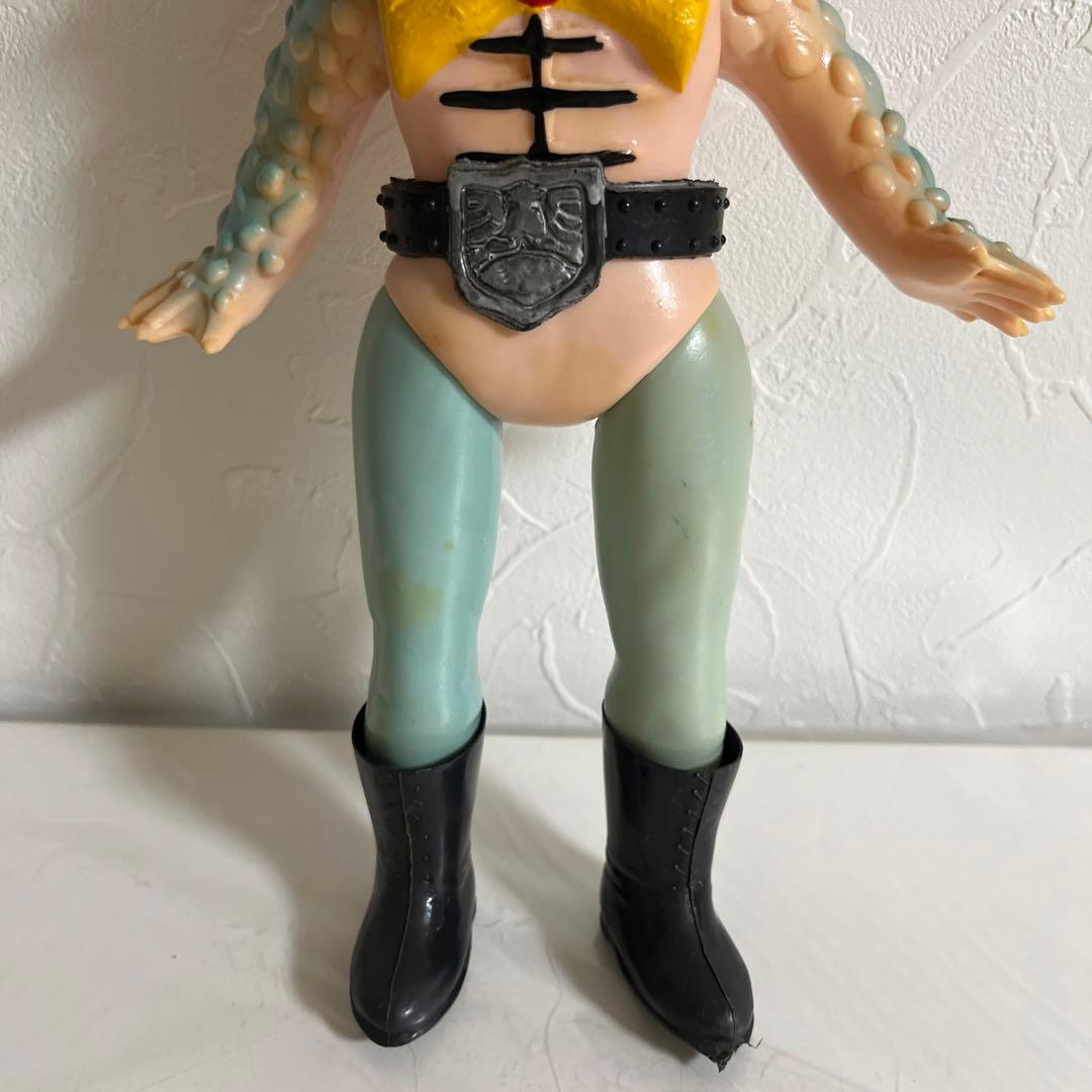 ⚠️1970年代　仮面ライダー　ピラザウルス　スタンダードサイズ　旧バンダイ