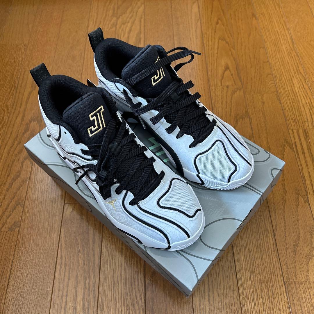 バスケットボールシューズ ホワイト/ブラック