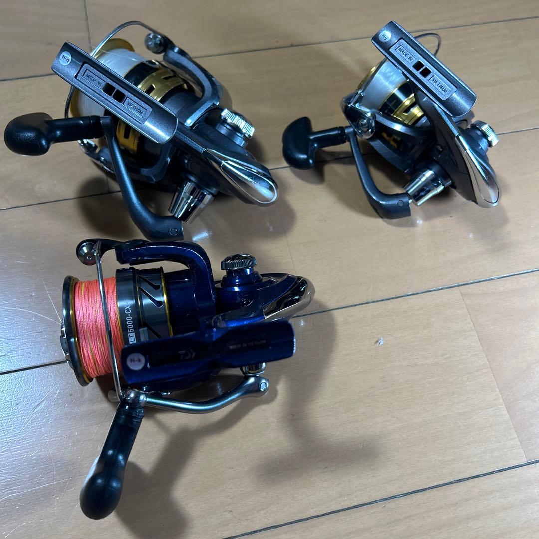 中古品 Daiwa スピニングリール ３個セット