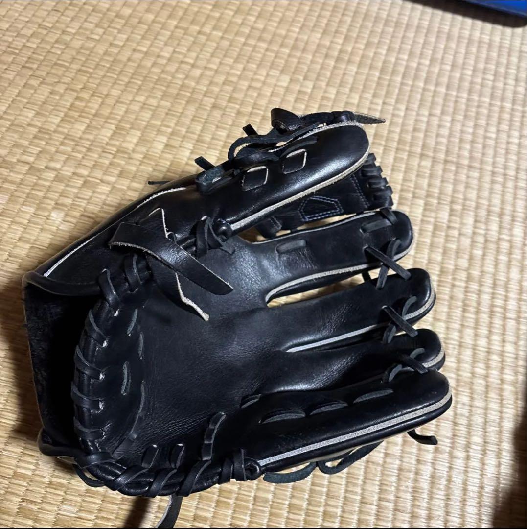 Mizuno 軟式グローブ 黒 ゴールドロゴ　限定モデル